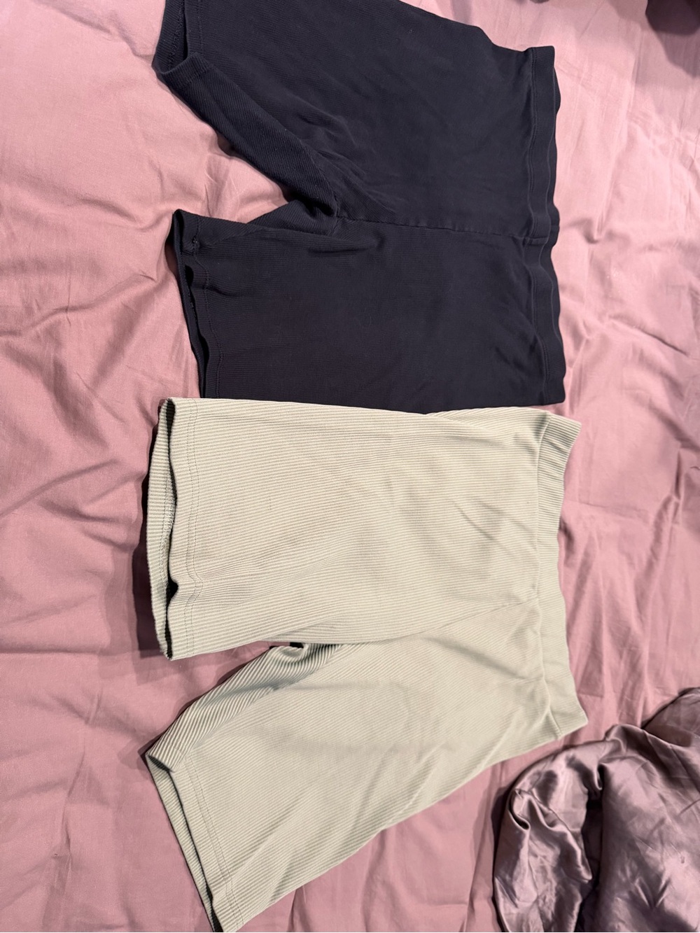 H&M Ribbed Bike Shorts Duo in Black and Light Sage